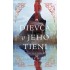 Dievča v jeho tieni