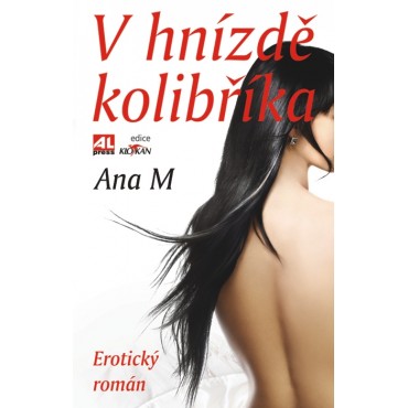 V hnízdě kolibříka